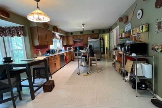 Before-Kitchen-Remodel-in-Reston